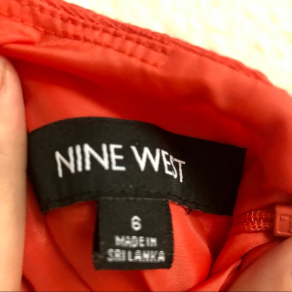*SOLD* Nine West sleeveless a line salmon orange - Picture 9 of 10